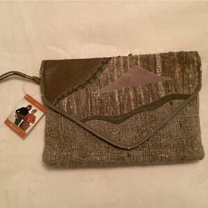 Bagland Vintage Beige and Gray Clutch with Tapestry Patchwork design